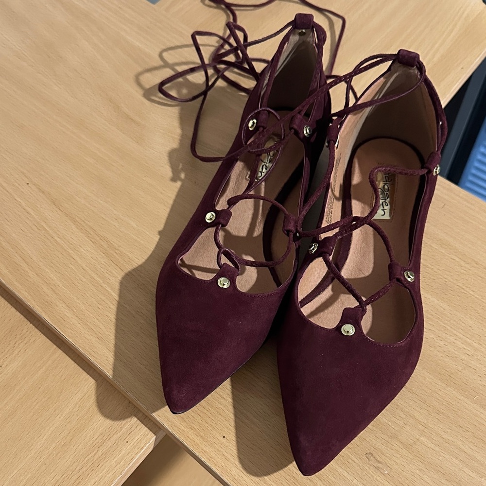 Halogen Burgundy Lace-Up Flats